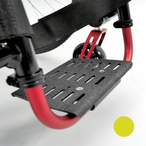 Adjustable footrest