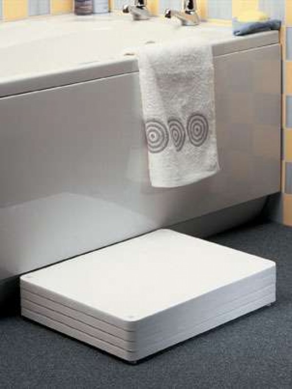 Homecraft Bath Step With Adjustable Height