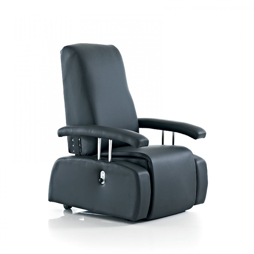 AJ Way Tate II Better Mobility Wheelchairs, Powerchairs, Scooters